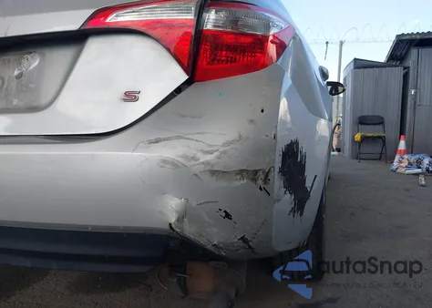 2014 Toyota Corolla S Plus z USA, uszkodzony, nr VIN 2T1BURHE1EC080388